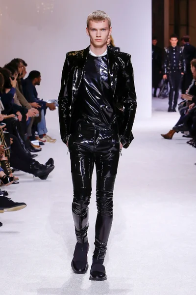 Look 51